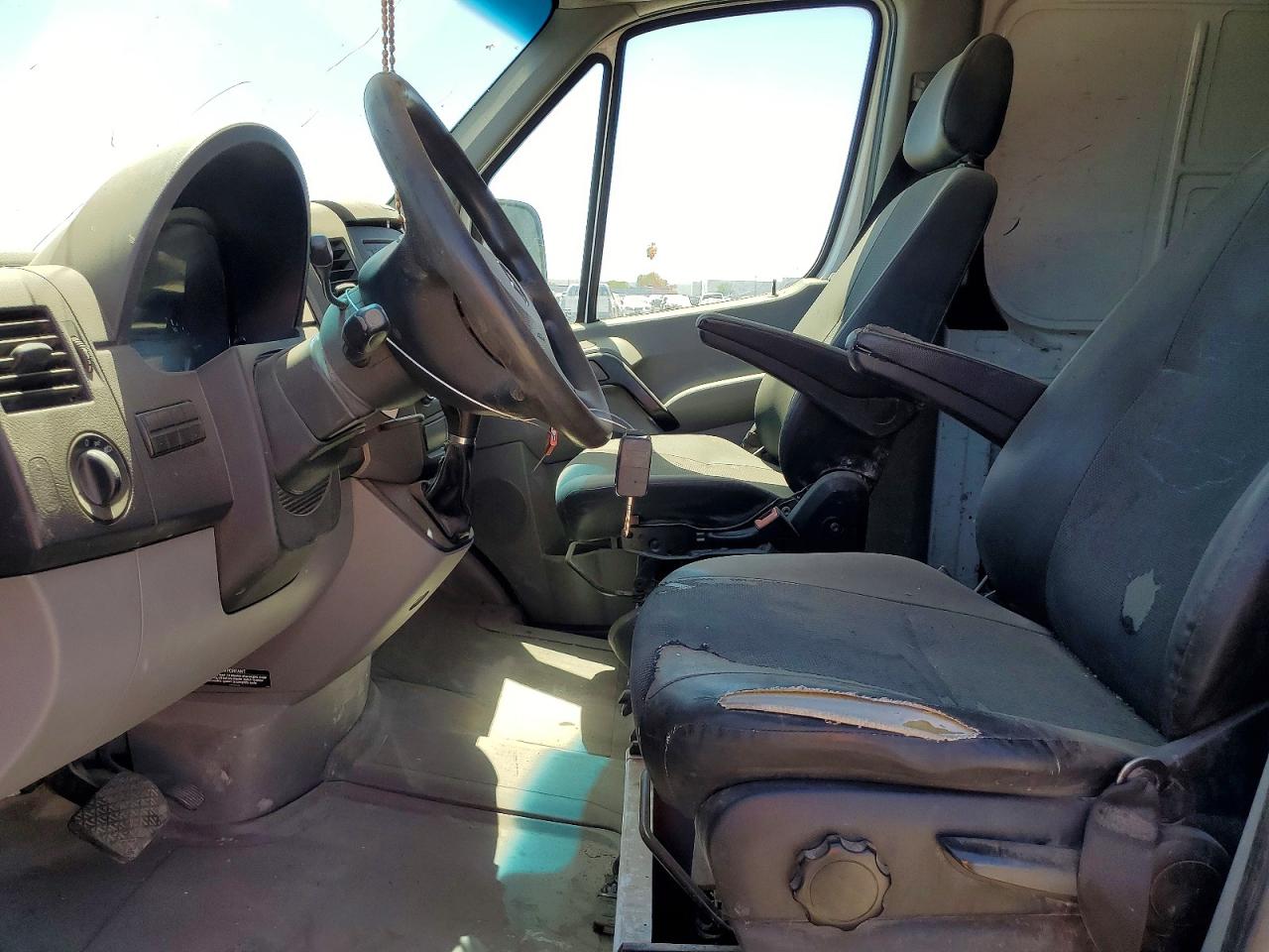 2015 MERCEDES BENZ SPRINTER