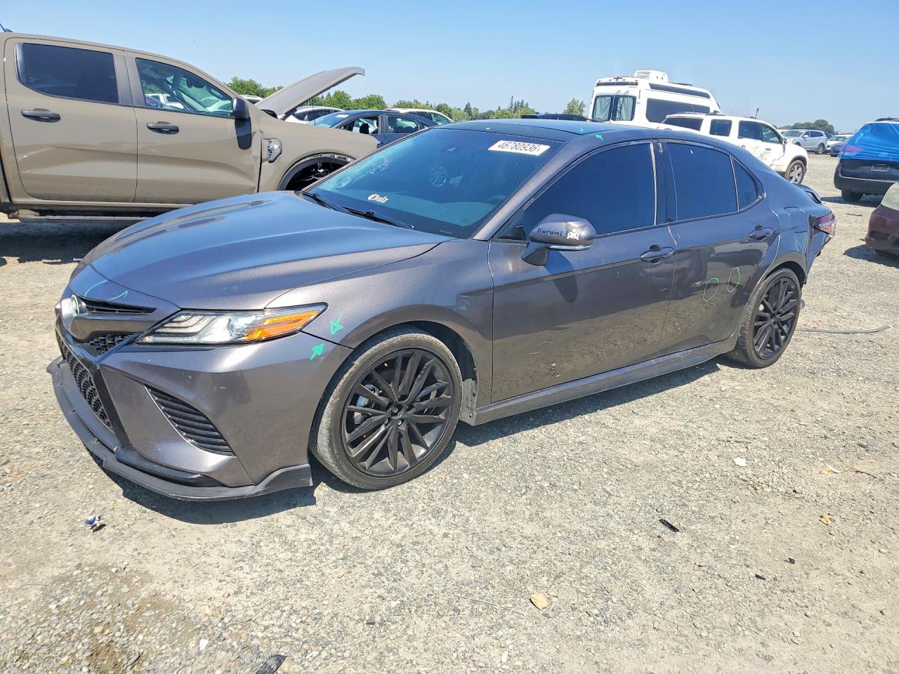 2018 TOYOTA CAMRY