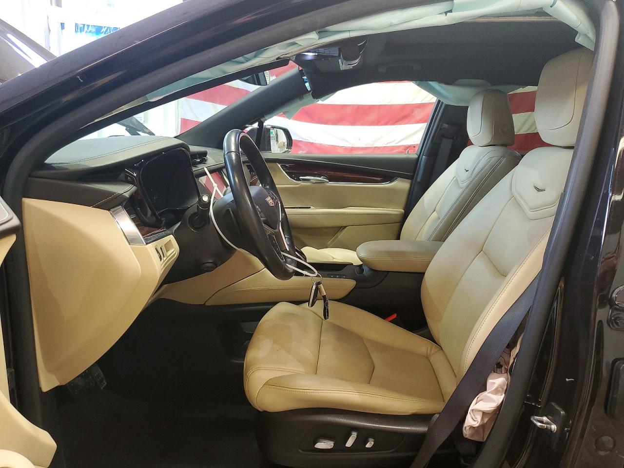 2018 CADILLAC XT5