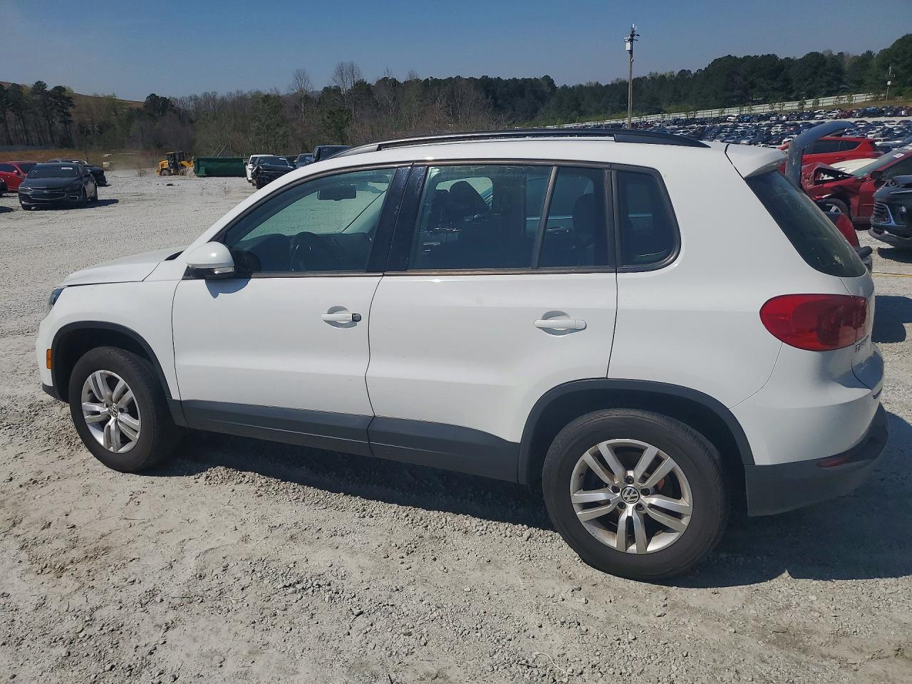 2017 VOLKSWAGEN TIGUAN