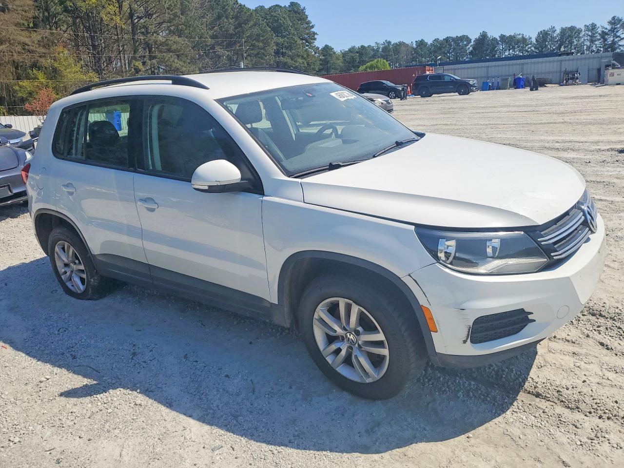 2017 VOLKSWAGEN TIGUAN