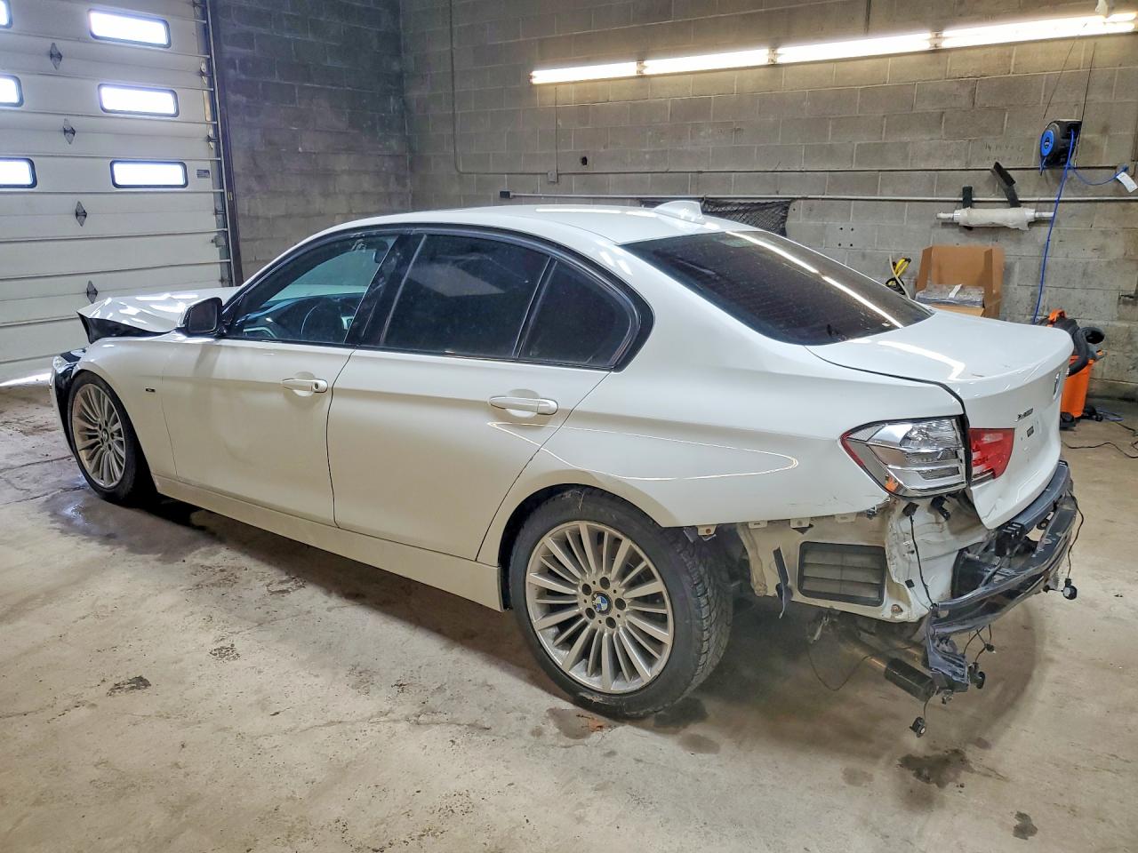 2013 BMW 3 SERIES
