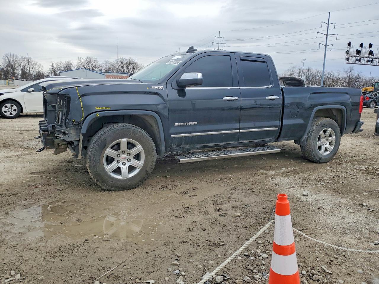 2015 GMC SIERRA
