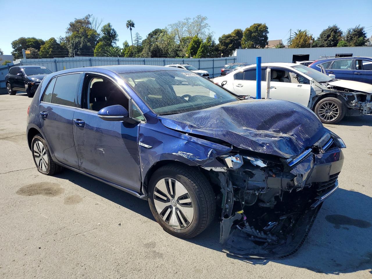 2019 VOLKSWAGEN GOLF