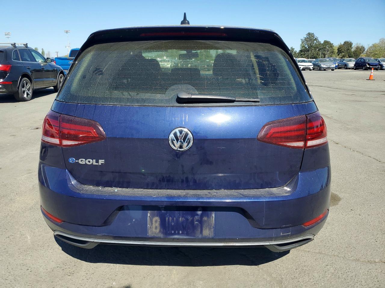 2019 VOLKSWAGEN GOLF