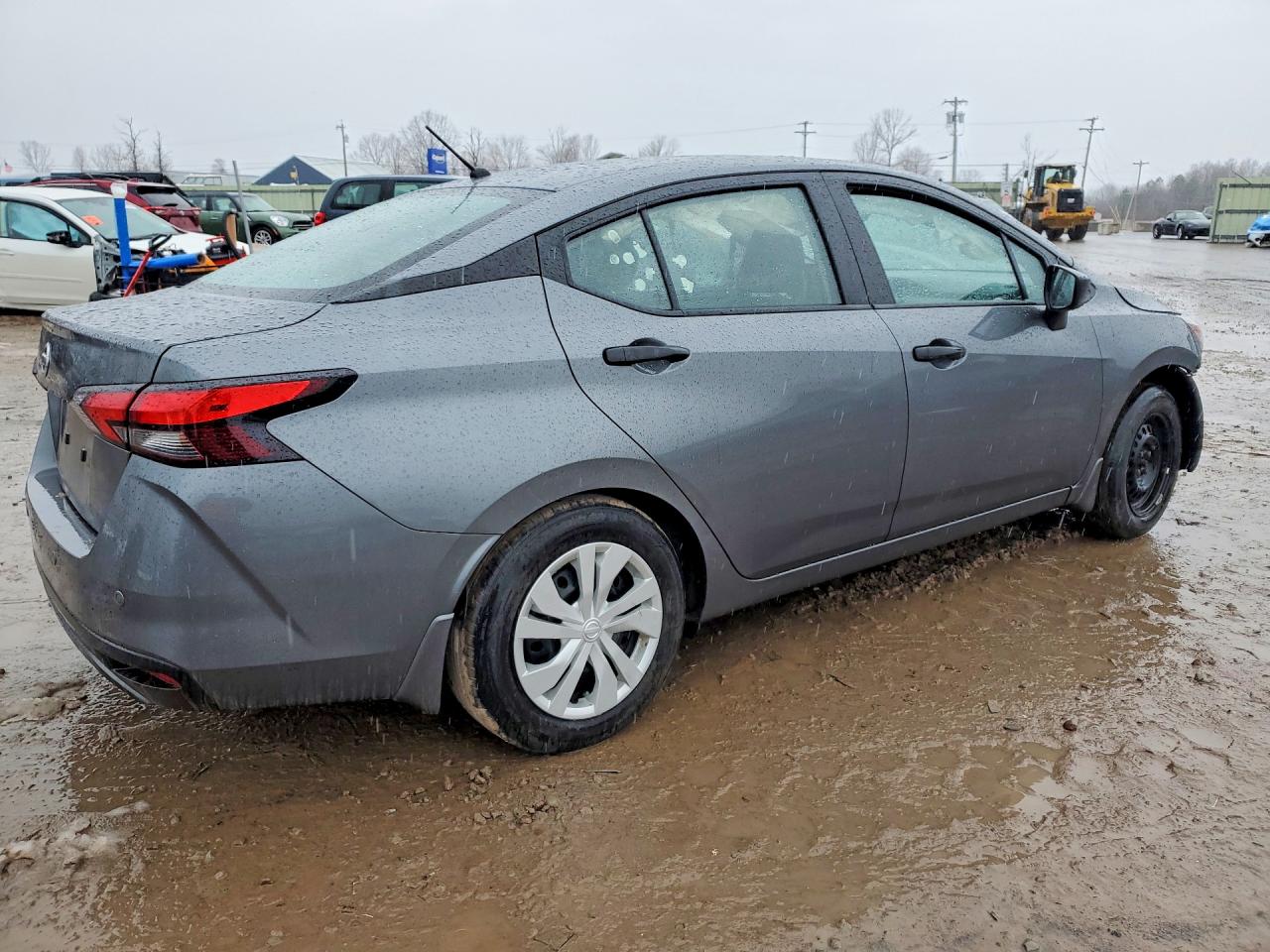 2022 NISSAN VERSA