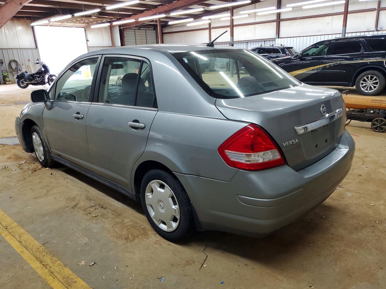 2009 NISSAN VERSA