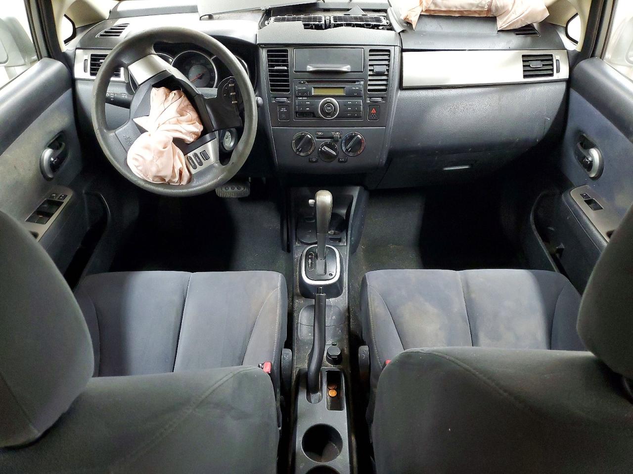 2009 NISSAN VERSA