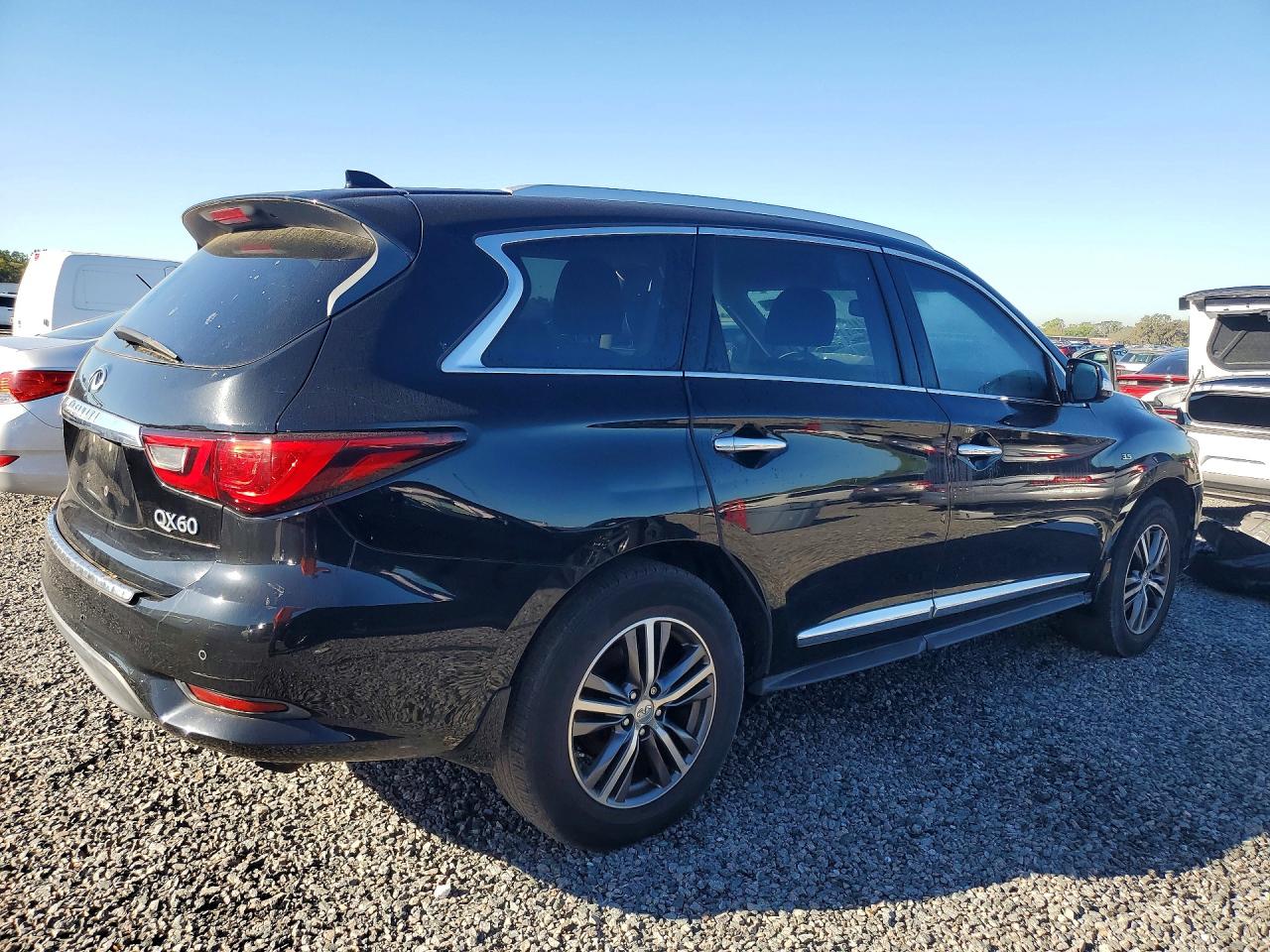 2018 INFINITI QX60