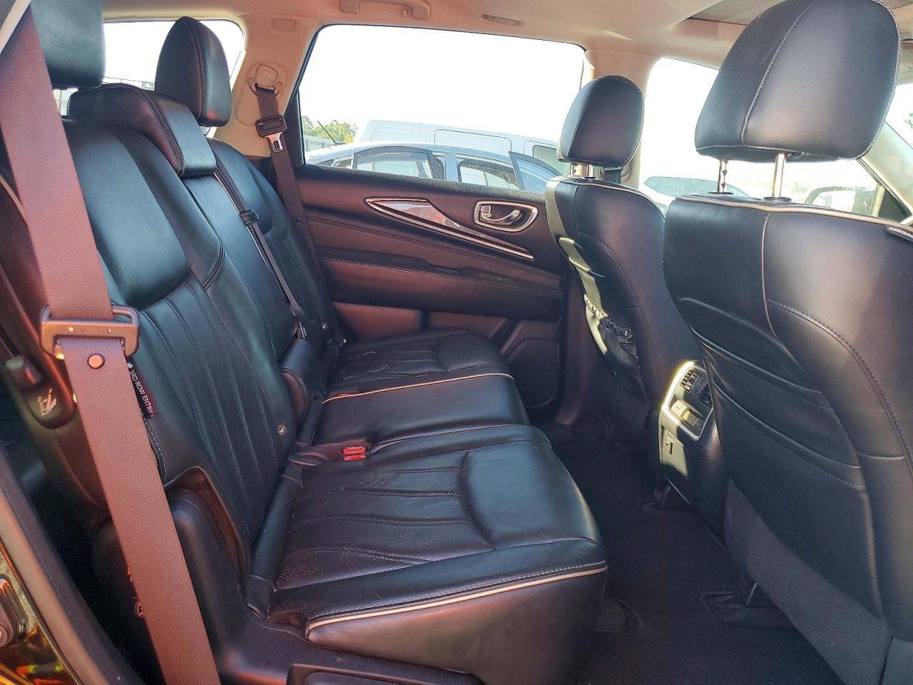 2018 INFINITI QX60
