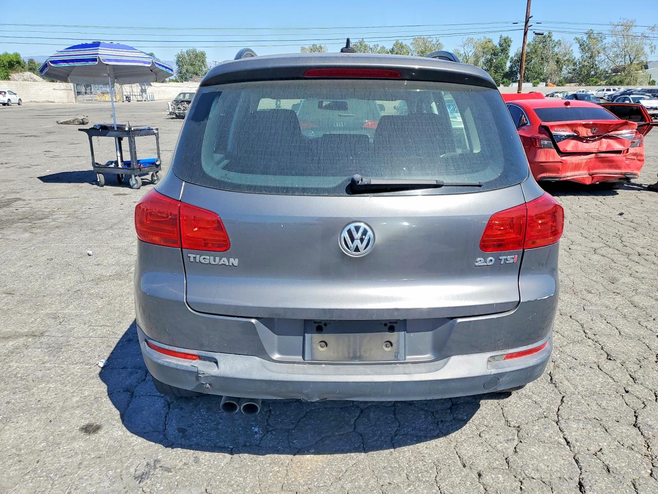 2015 VOLKSWAGEN TIGUAN