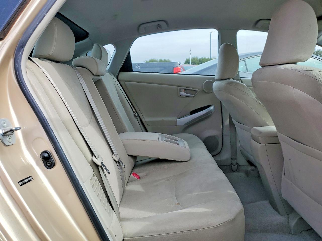 2010 TOYOTA PRIUS