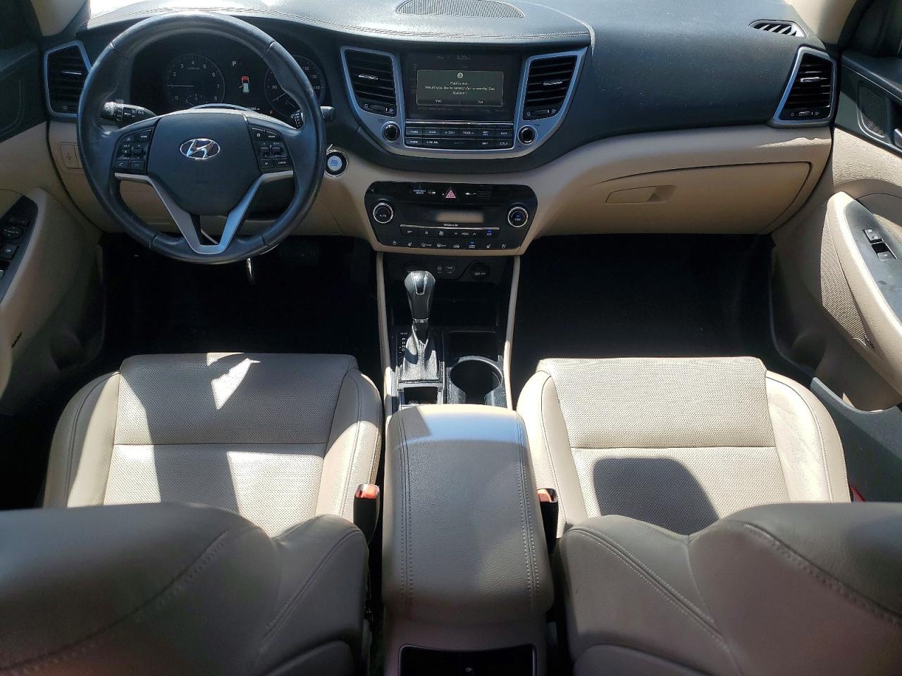2017 HYUNDAI TUCSON