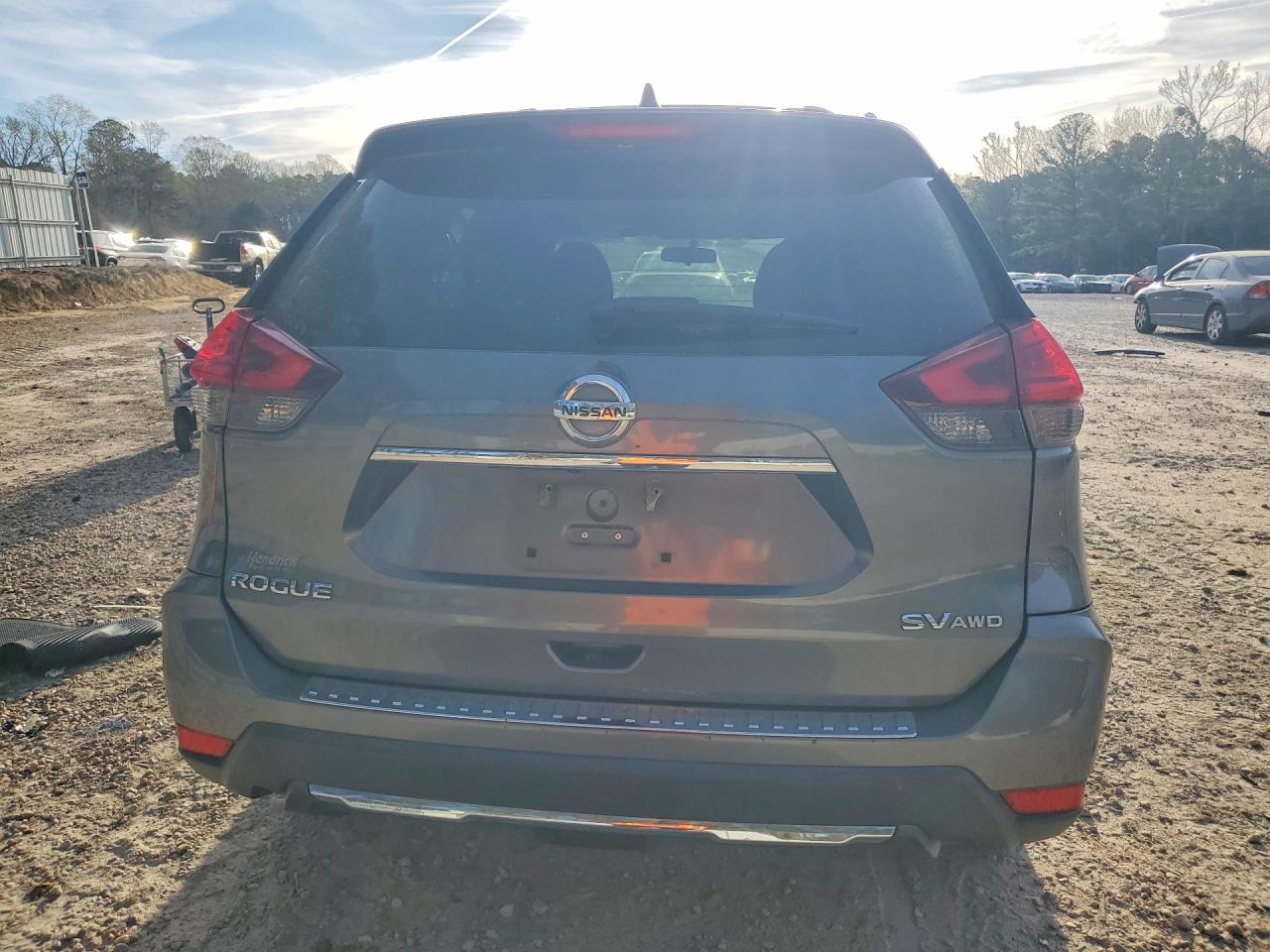 2017 NISSAN ROGUE