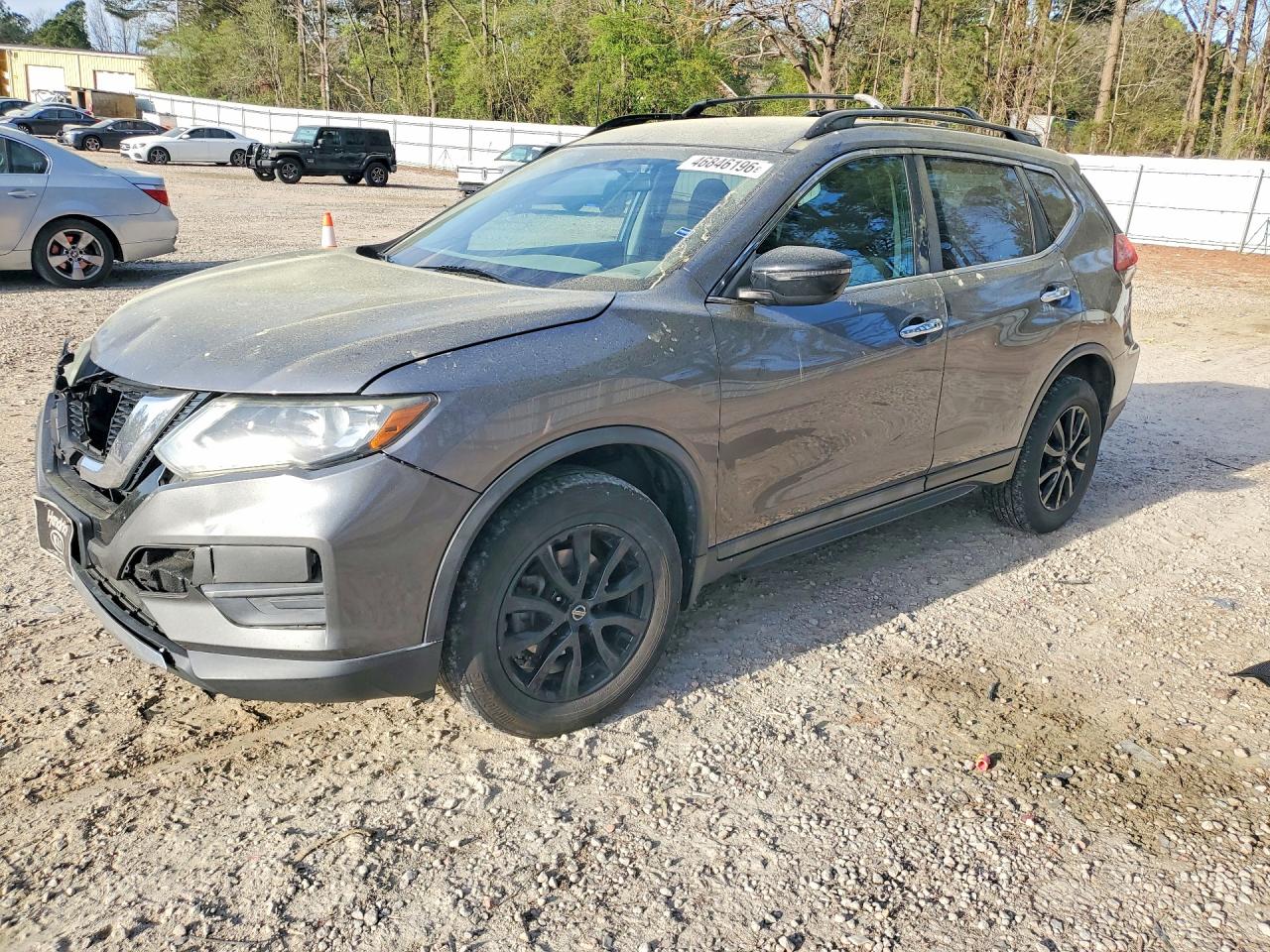2017 NISSAN ROGUE