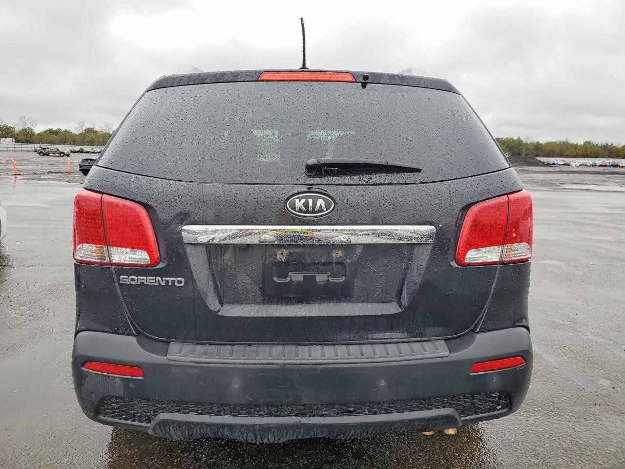 2013 KIA SORENTO