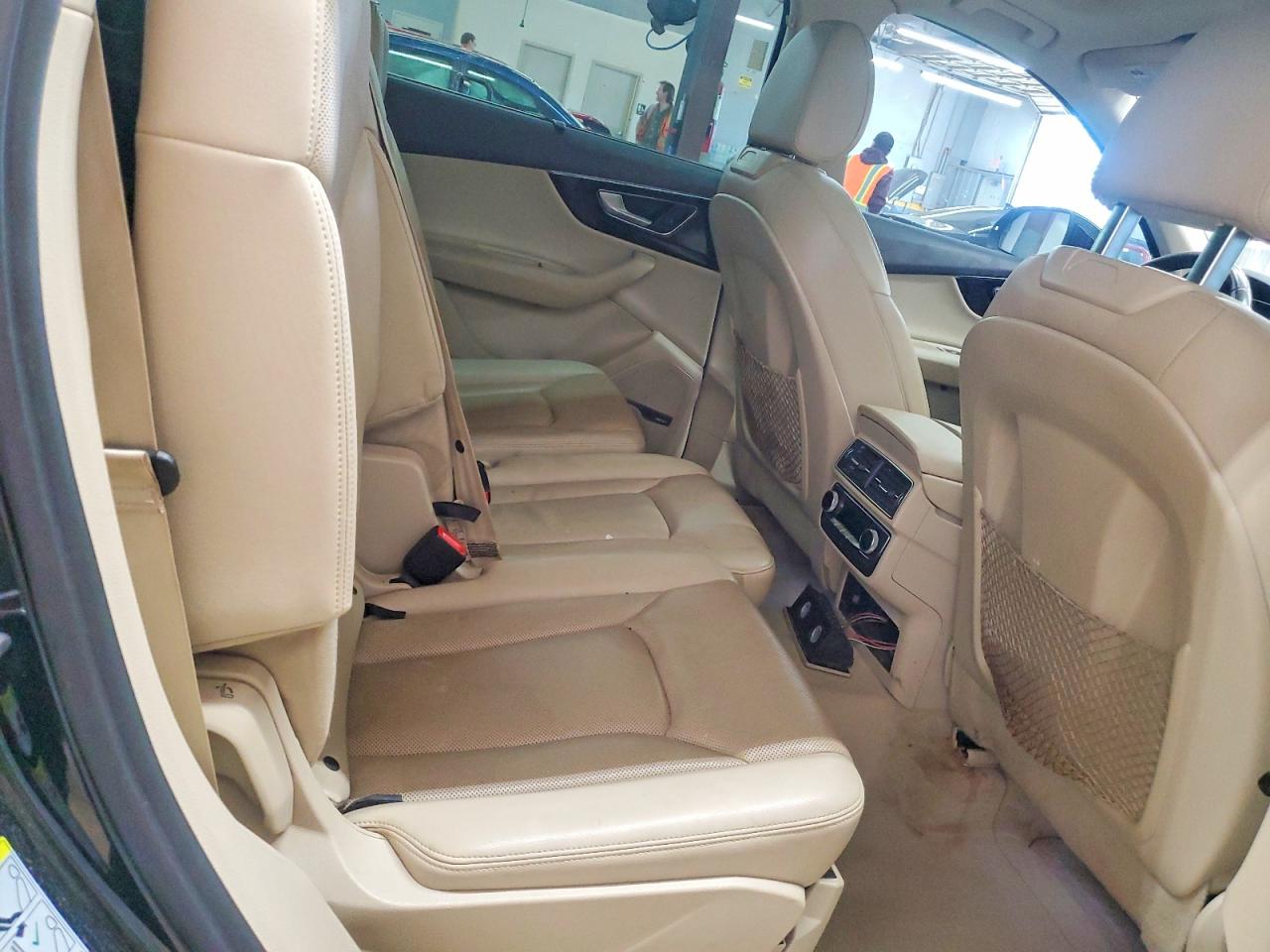 2017 AUDI Q7