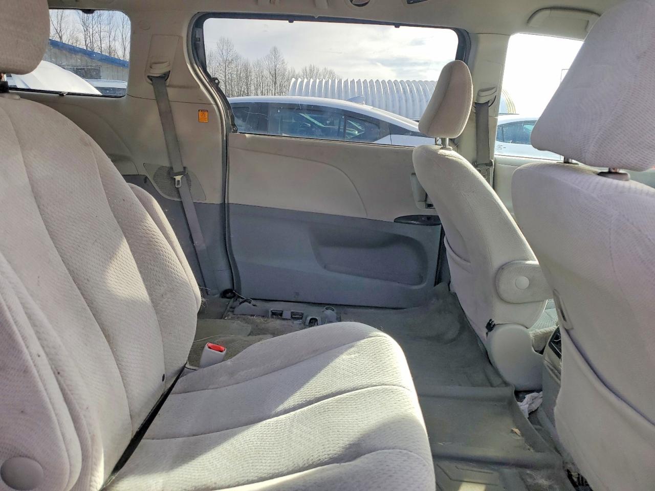 2013 TOYOTA SIENNA