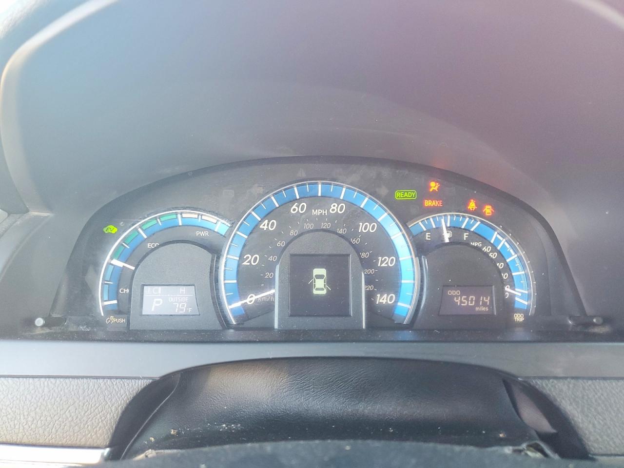 2014 TOYOTA CAMRY SOLA