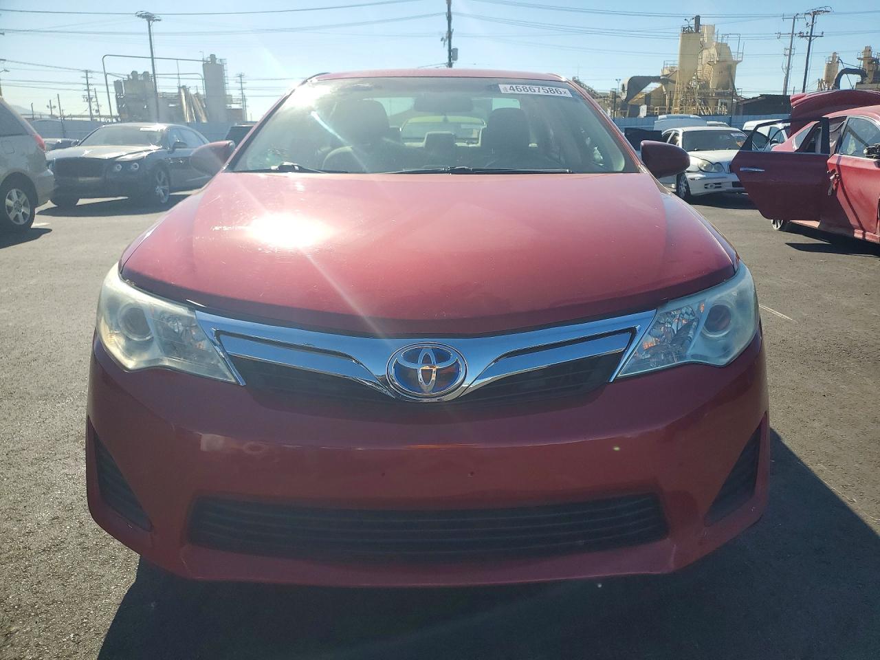 2014 TOYOTA CAMRY SOLA