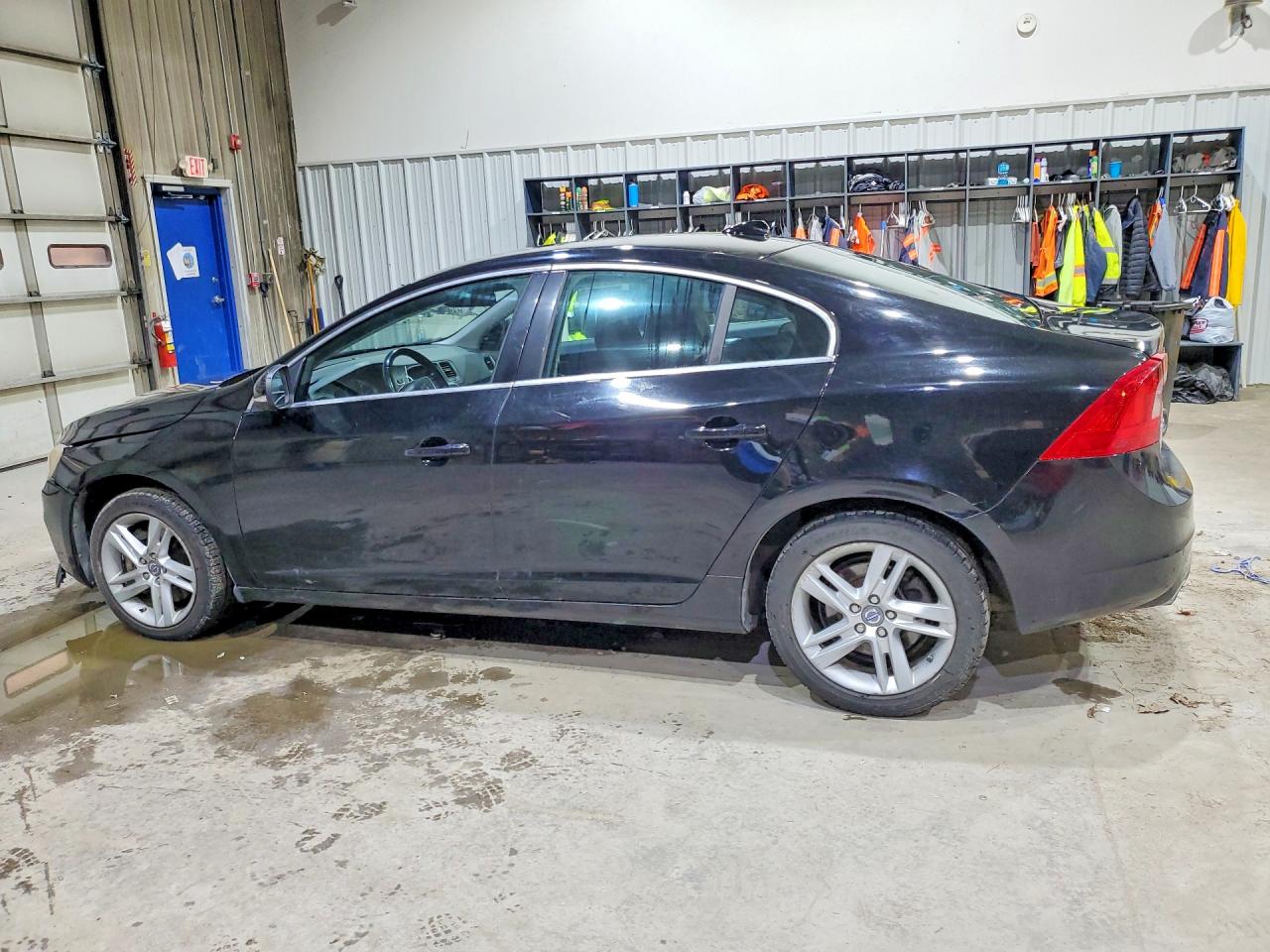 2014 VOLVO S60