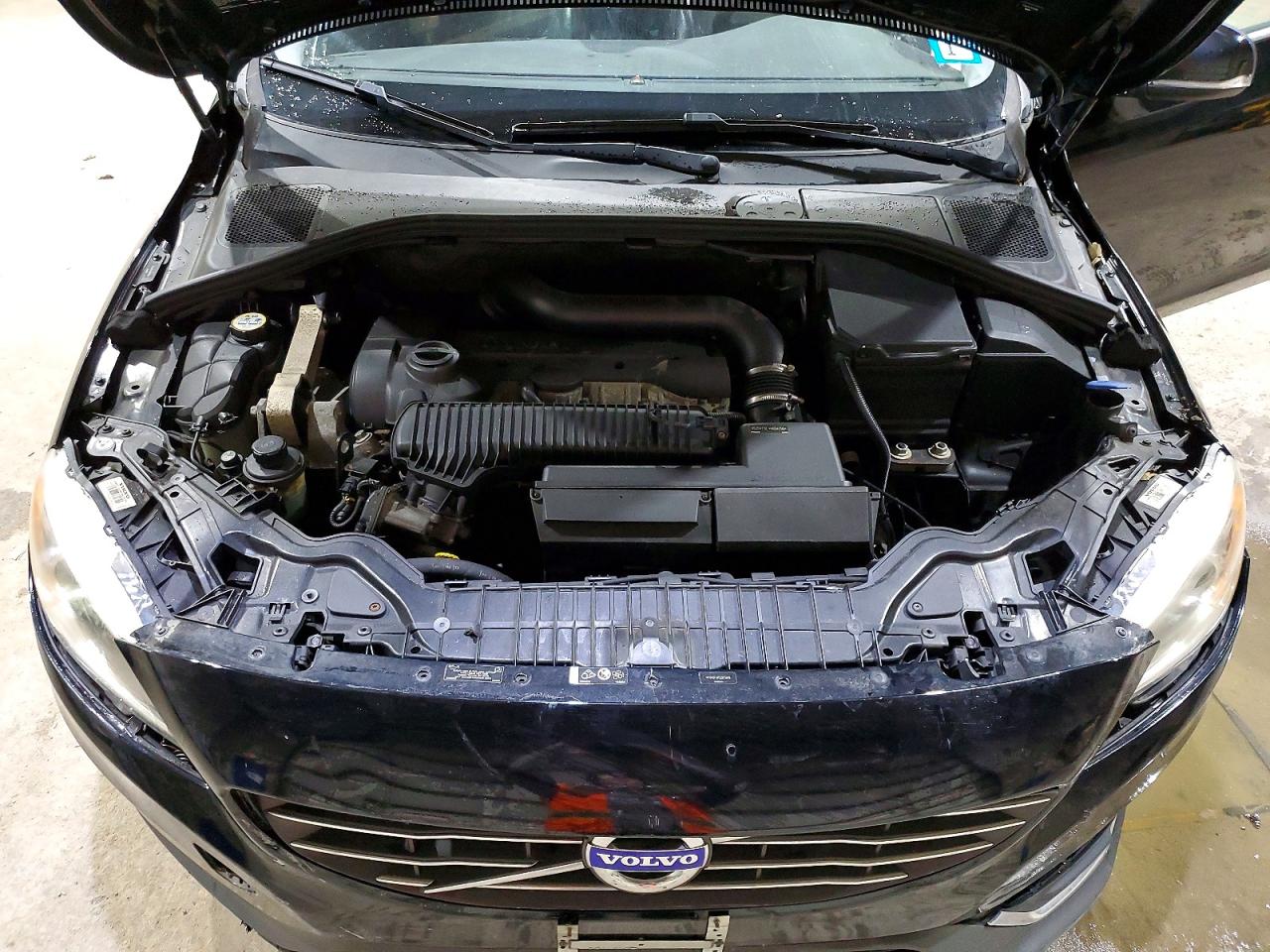 2014 VOLVO S60