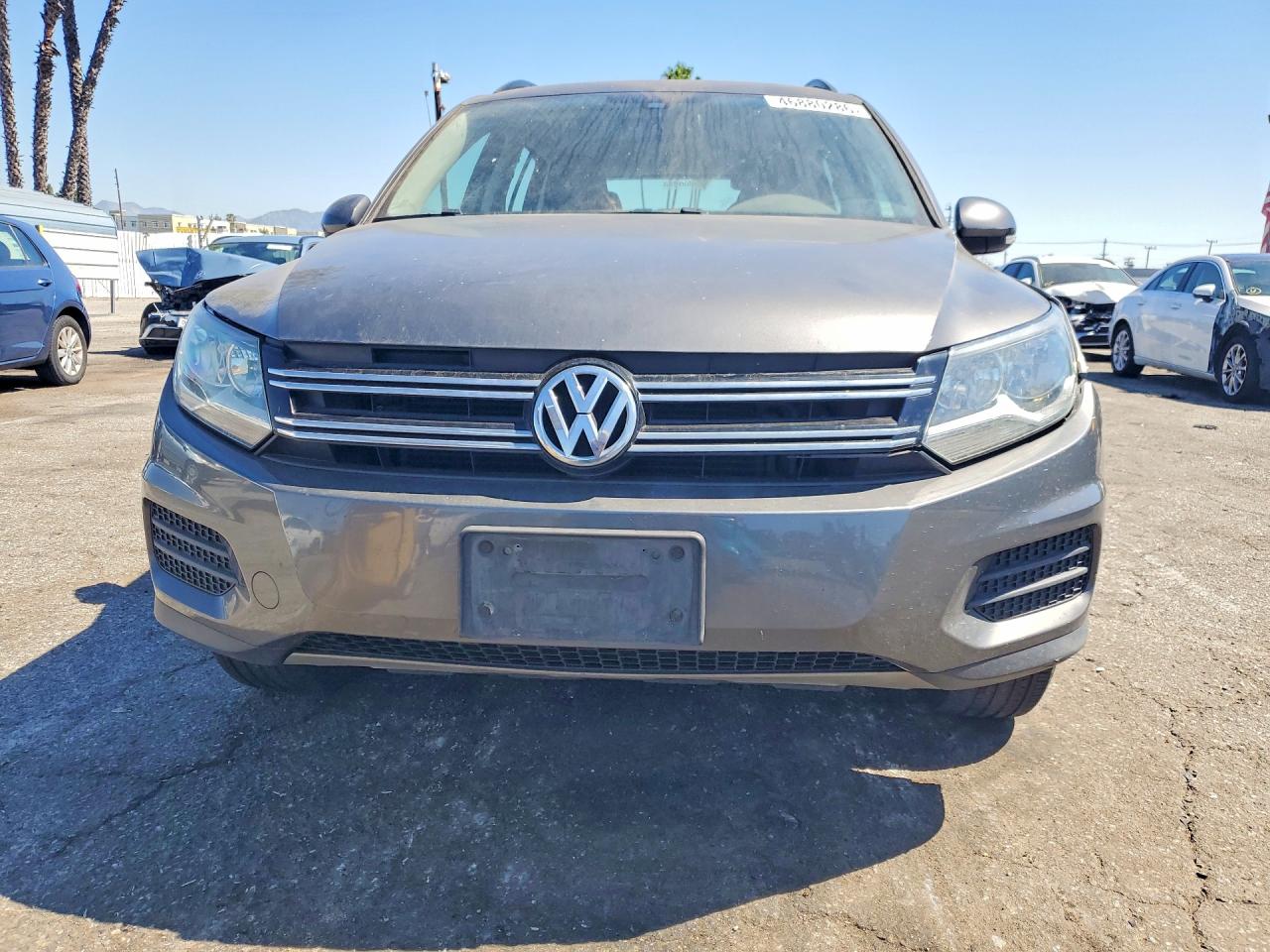 2016 VOLKSWAGEN TIGUAN