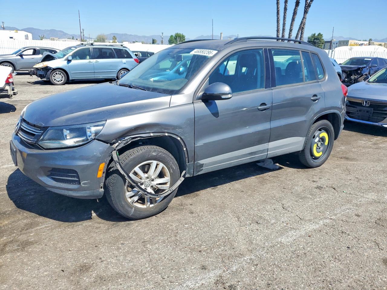 2016 VOLKSWAGEN TIGUAN