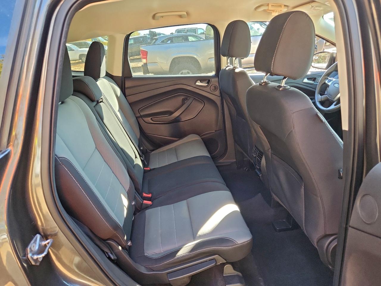 2016 FORD ESCAPE