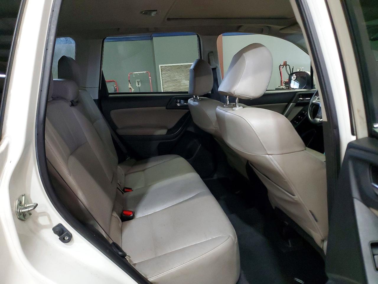 2015 SUBARU FORESTER
