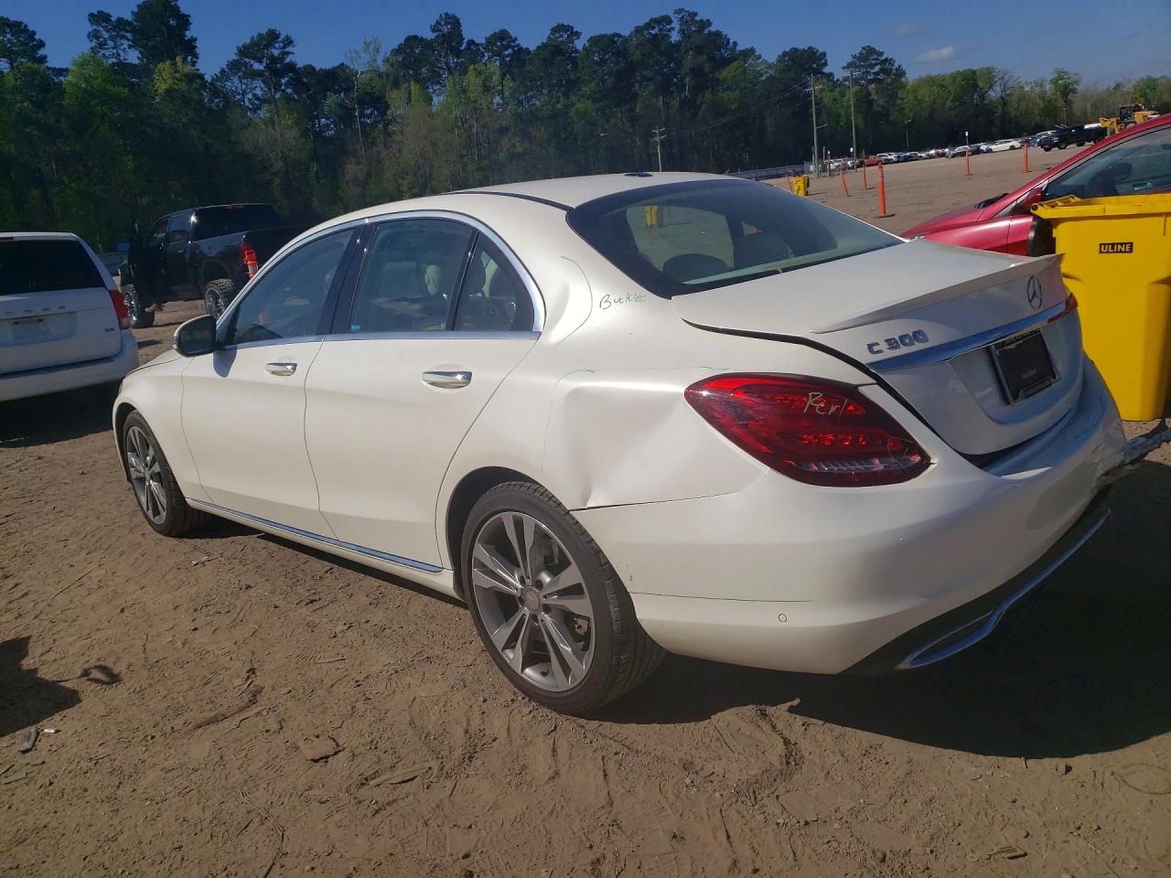 2016 MERCEDES-BENZ C-CLASS
