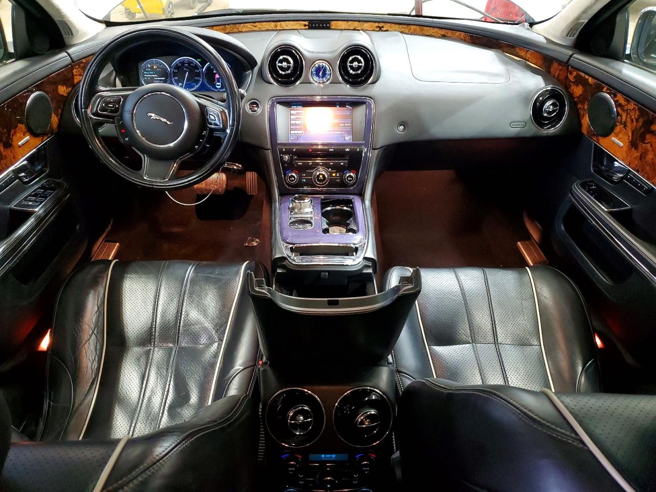 2011 JAGUAR XJ