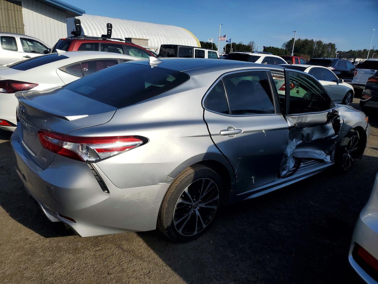 2020 TOYOTA CAMRY