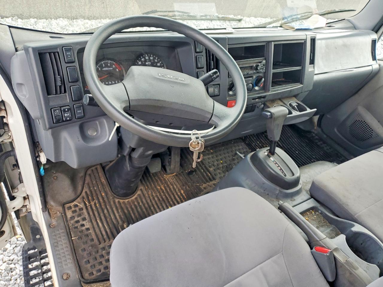 2019 ISUZU NPR