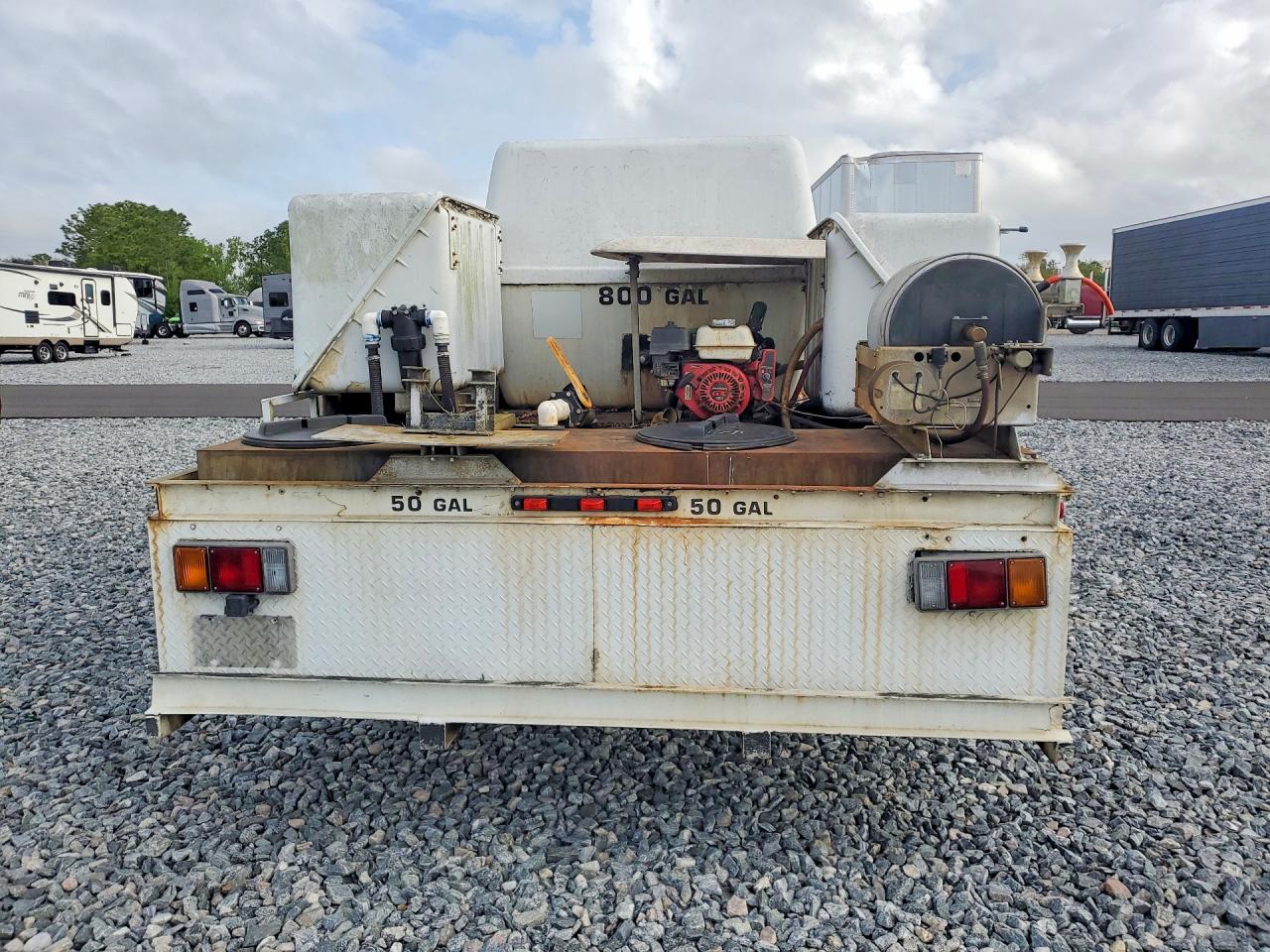 2019 ISUZU NPR