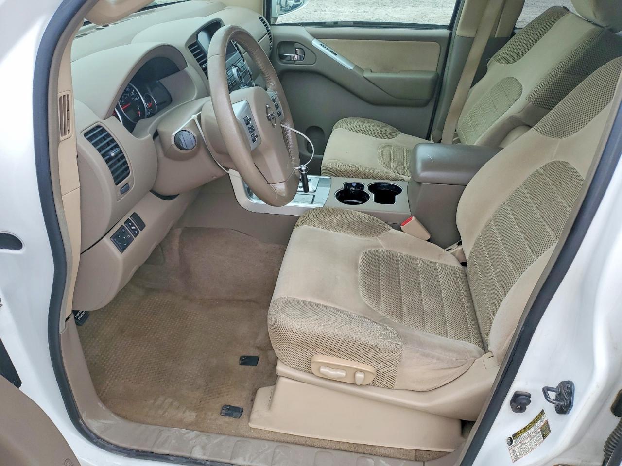 2010 NISSAN PATHFINDER