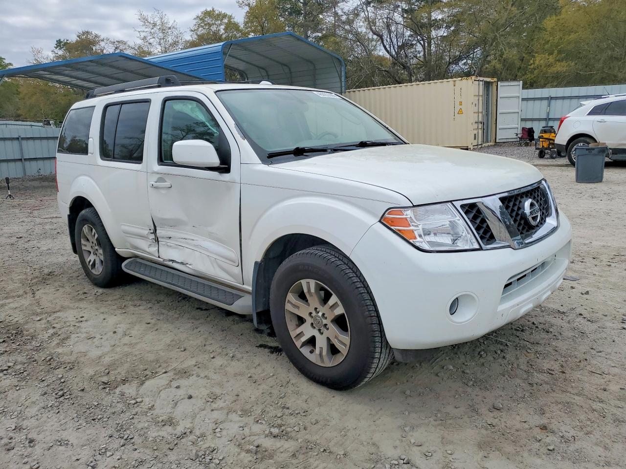 2010 NISSAN PATHFINDER