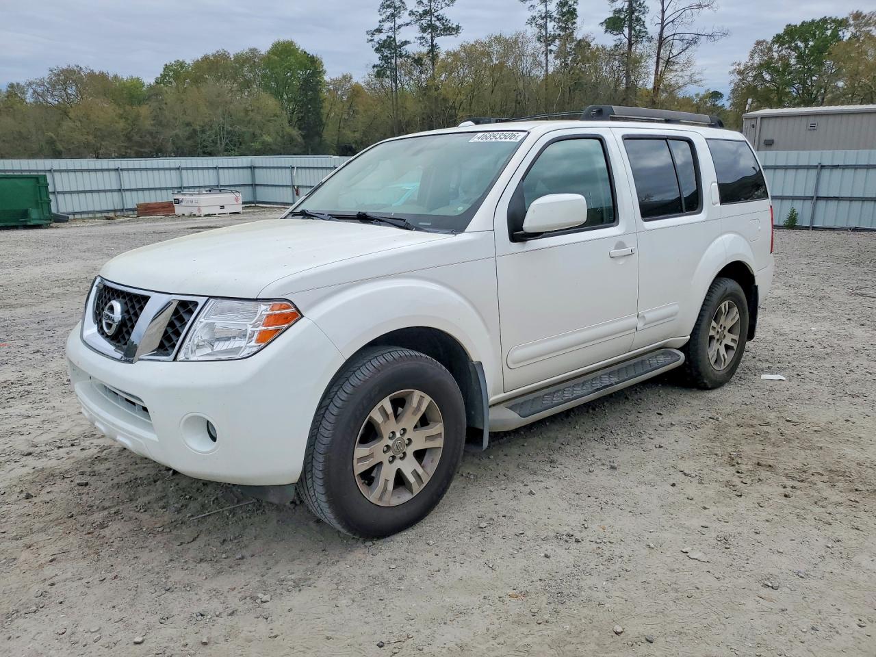 2010 NISSAN PATHFINDER