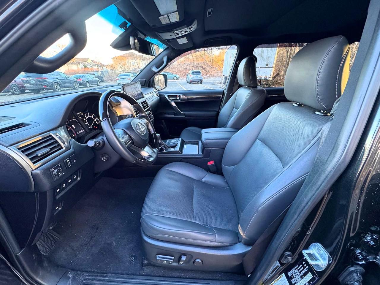 2023 LEXUS GX