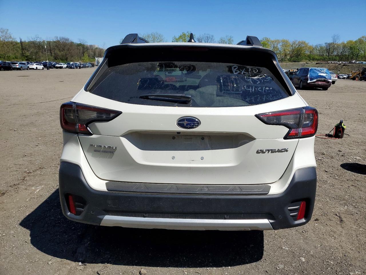 2022 SUBARU OUTBACK