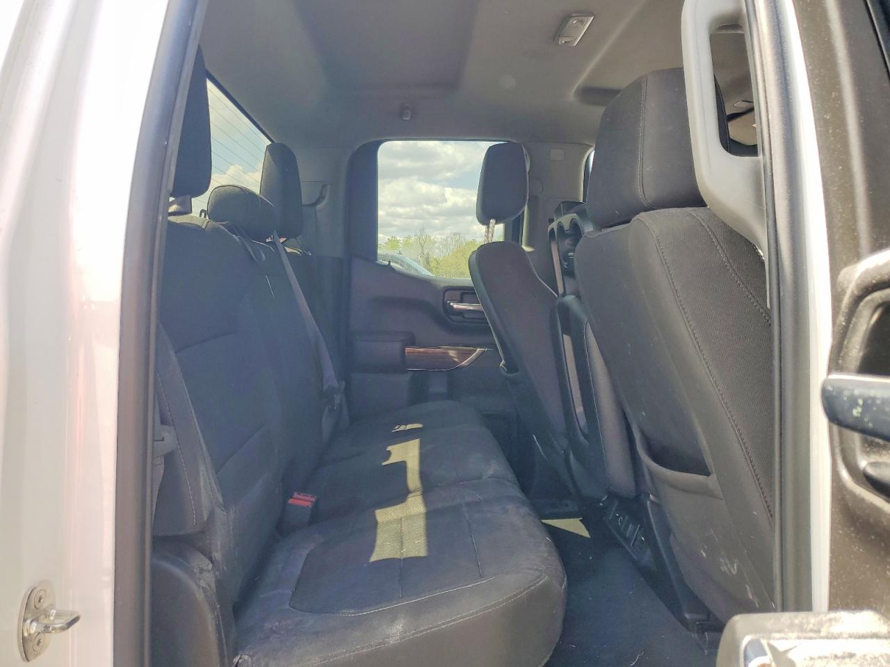 2021 GMC SIERRA