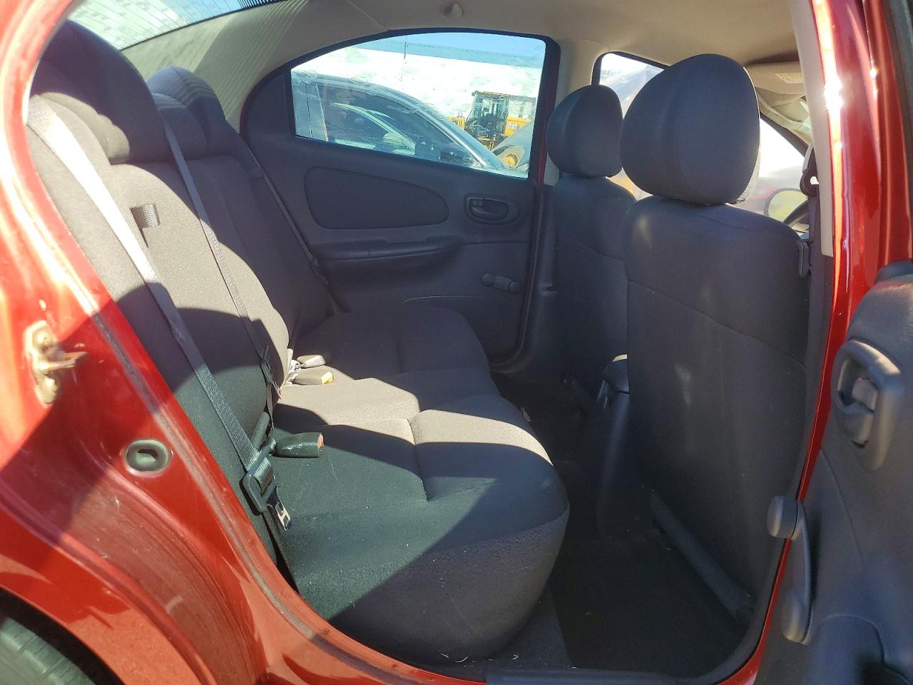 2004 DODGE NEON