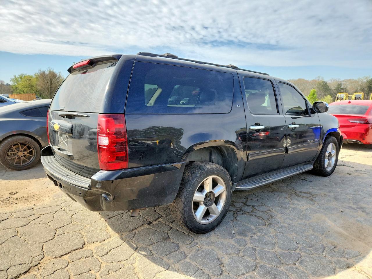 2013 CHEVROLET SUBURBAN