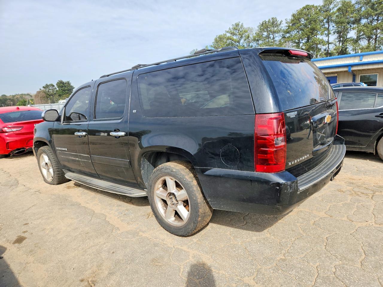 2013 CHEVROLET SUBURBAN