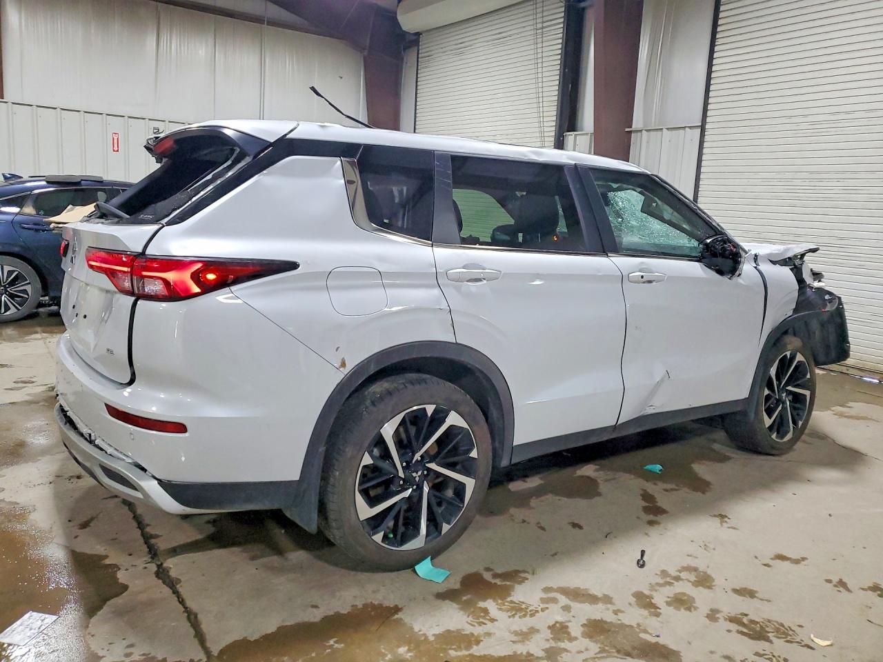 2024 MITSUBISHI OUTLANDER