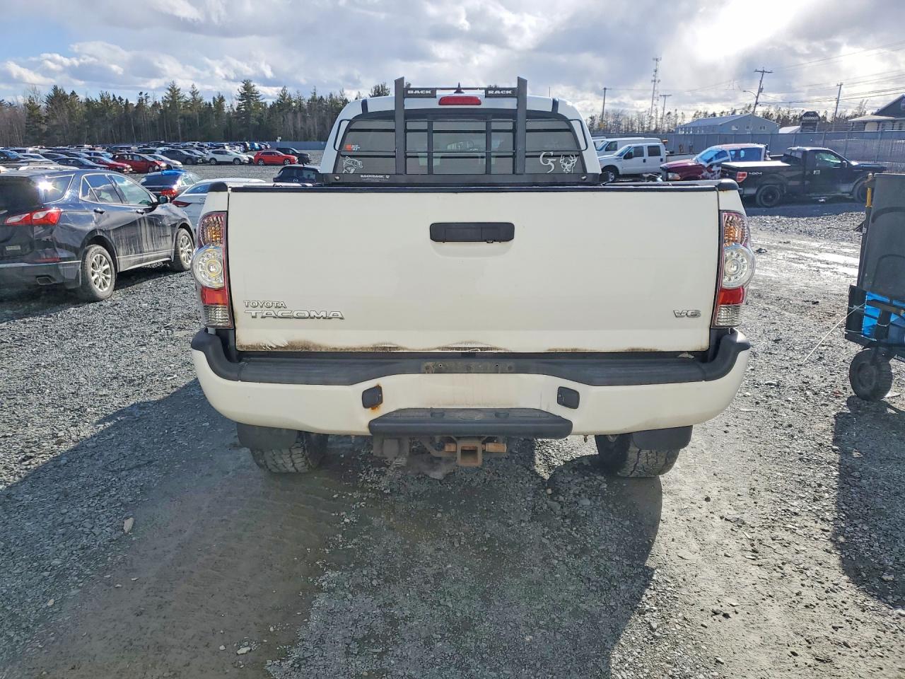 2014 TOYOTA TRUCK/VAN TACOMA