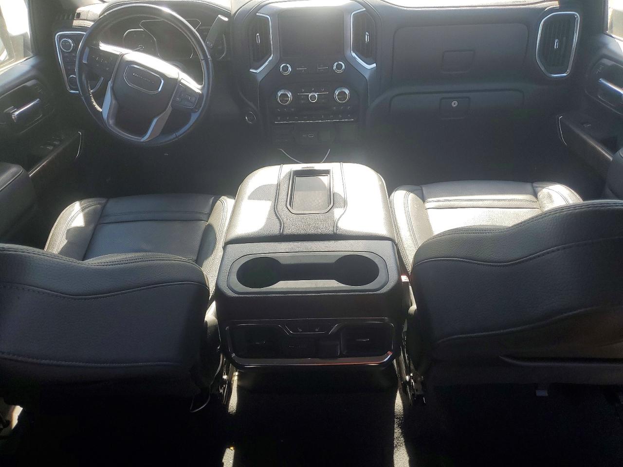 2021 GMC SIERRA