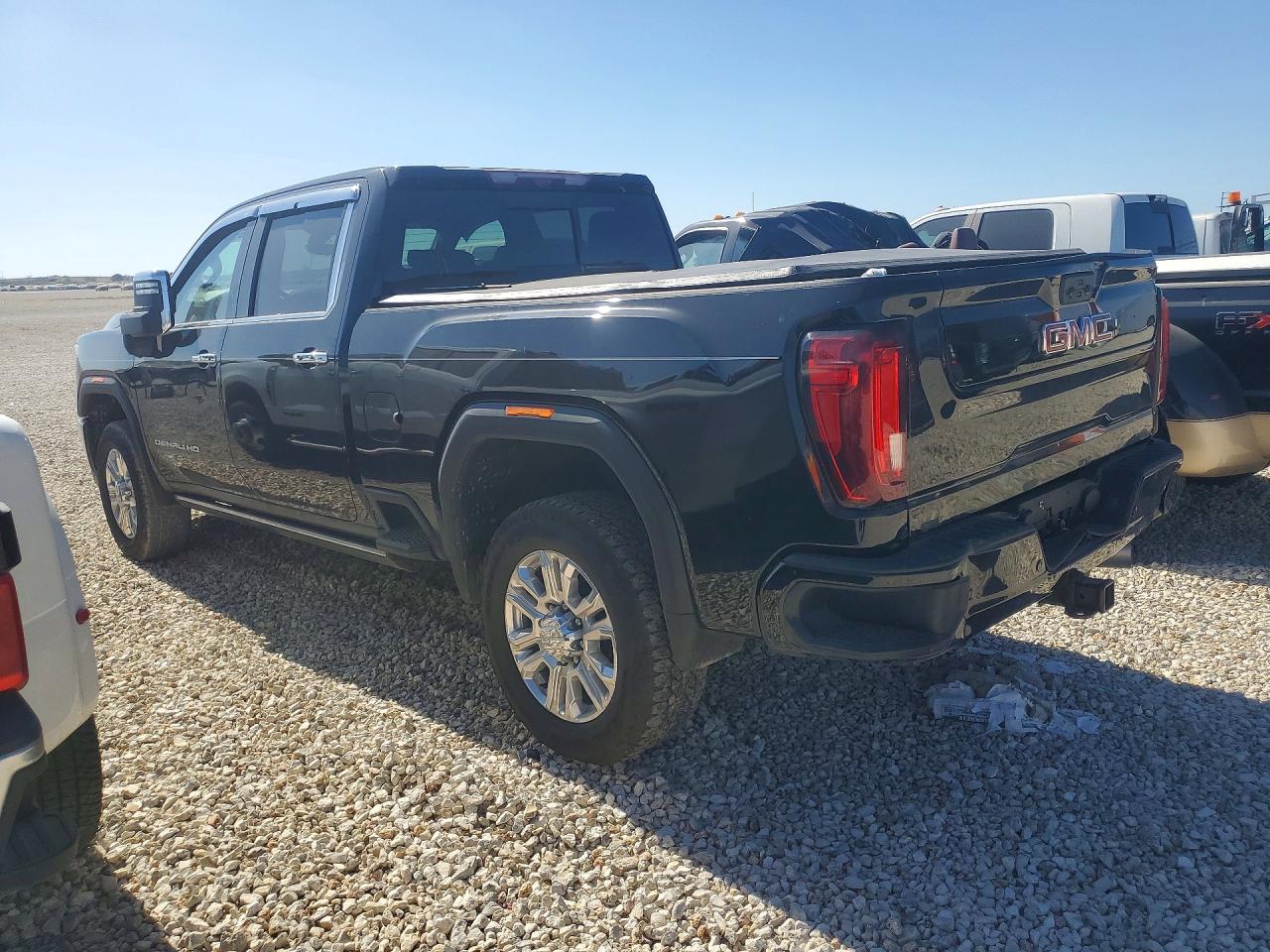 2021 GMC SIERRA