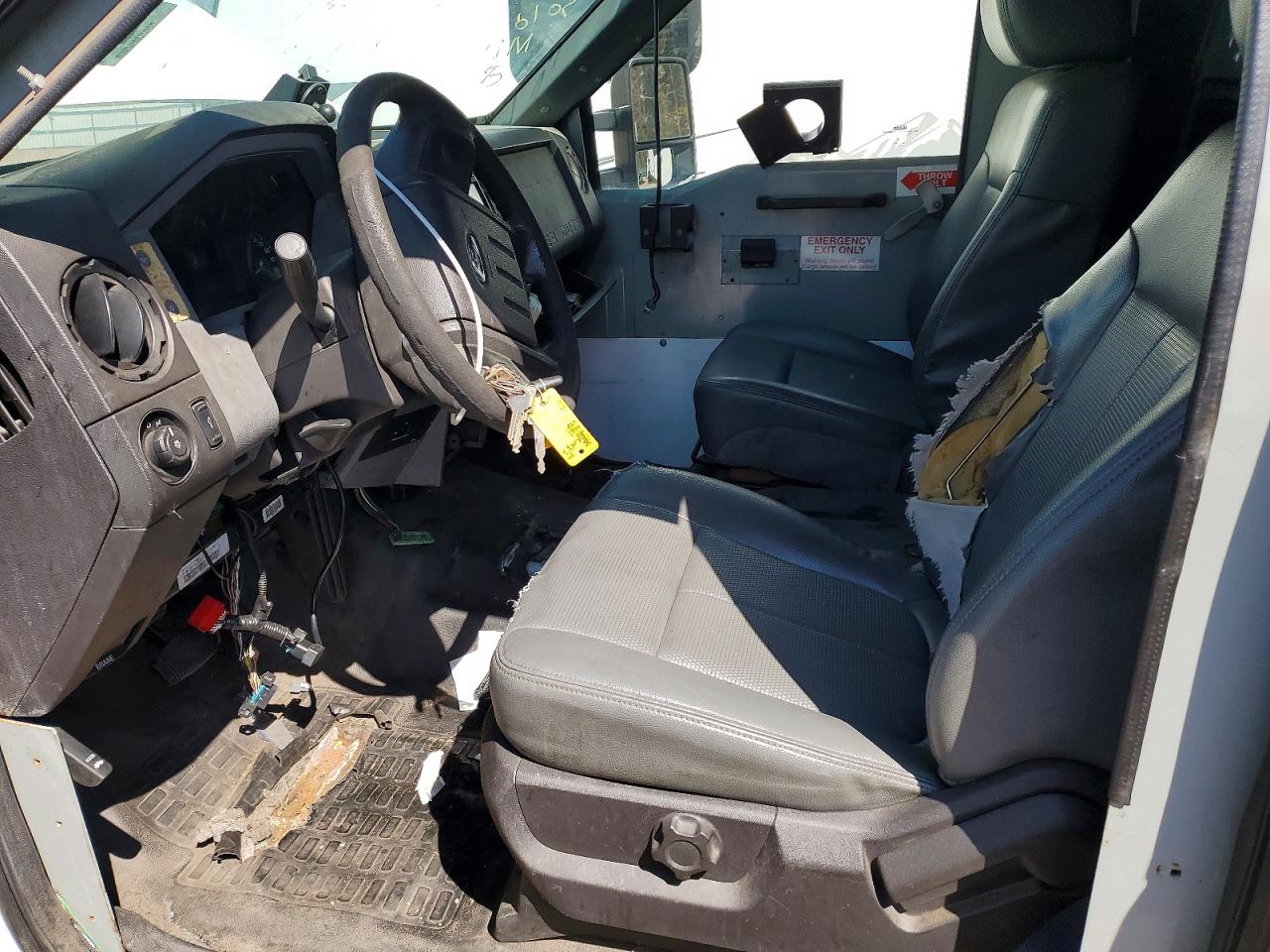 2015 FORD F550