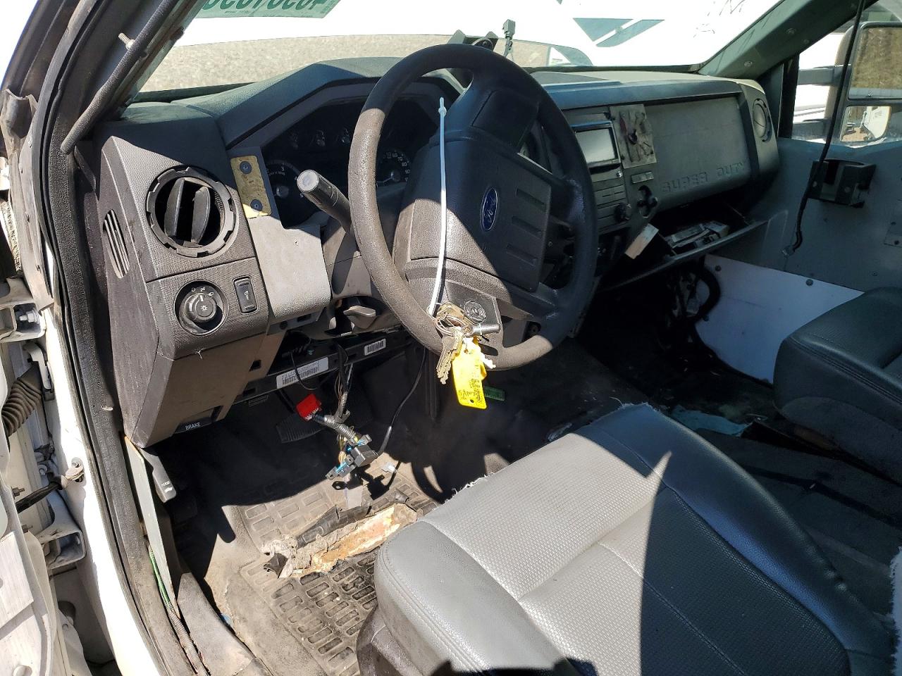 2015 FORD F550